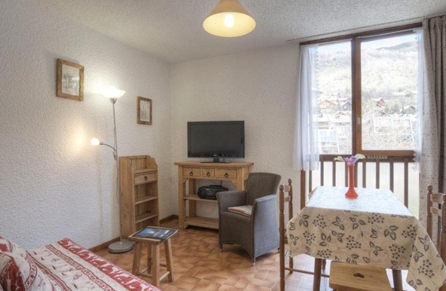 Studio cosy pour 2, Serre-Chevalier Chantemerle - Proche pistes, parking, casier à ski, animaux acceptés - FR-1-330E-62