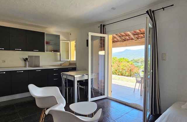 Studio Dolce Vita B2 with pool and terrace