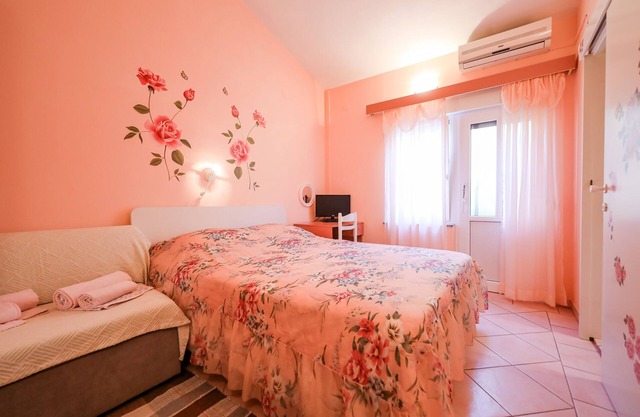 Studio flat with terrace Brbinj, Dugi otok (AS-8160-b)
