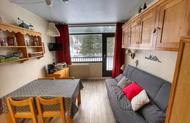 Studio for 4 in Flaine, ski-in/ski-out