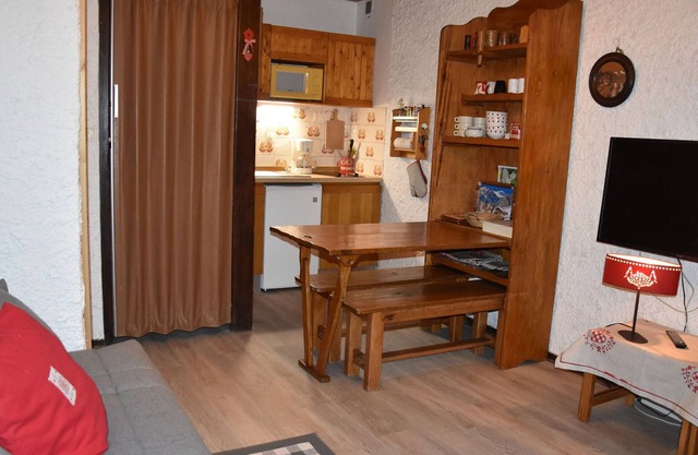Studio for 4 people with terrace in Pralognan-la-Vanoise