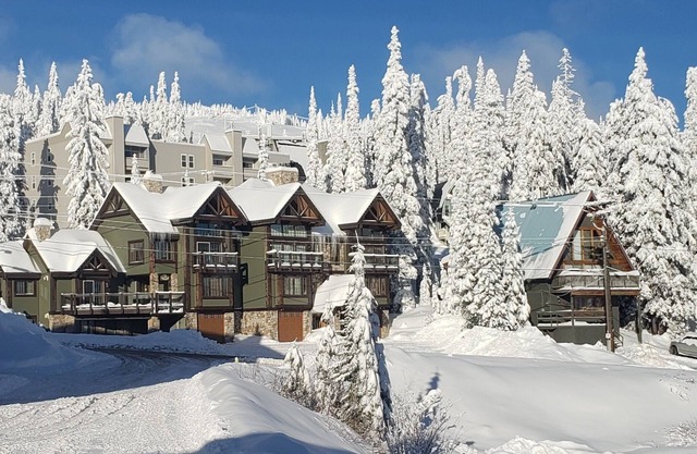 Studio In The Best Location At Big White Ski Resort
