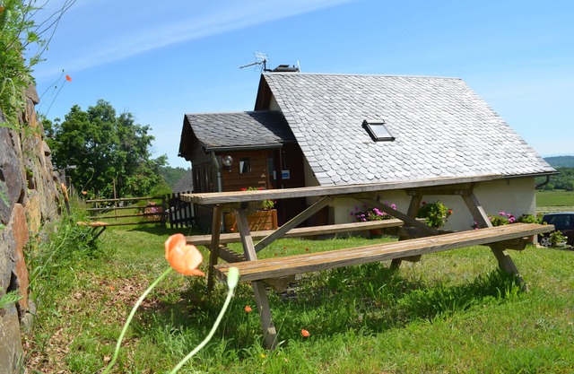 Studio in the countryside, close to the mountains: volcanoes of the Sancy massif