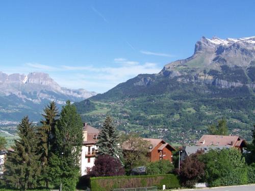 Studio La pointe des Aravis 4 by Interhome
