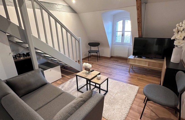 Studio Rénové en Plein Coeur du Centre Historique Bergerac