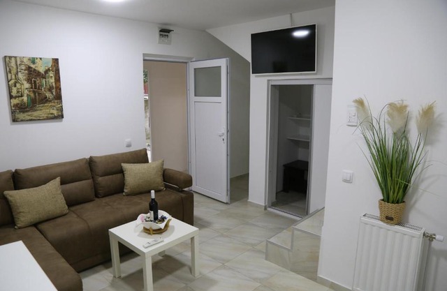 Studio T&M, sa parkingom