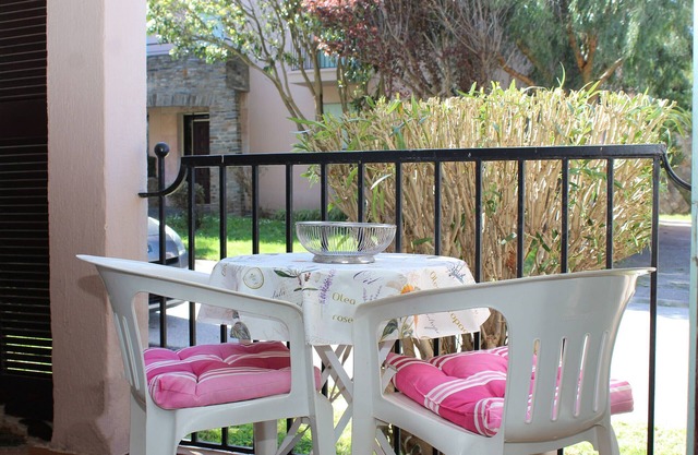 Studio with Parking and Terrace in Charming Collioure