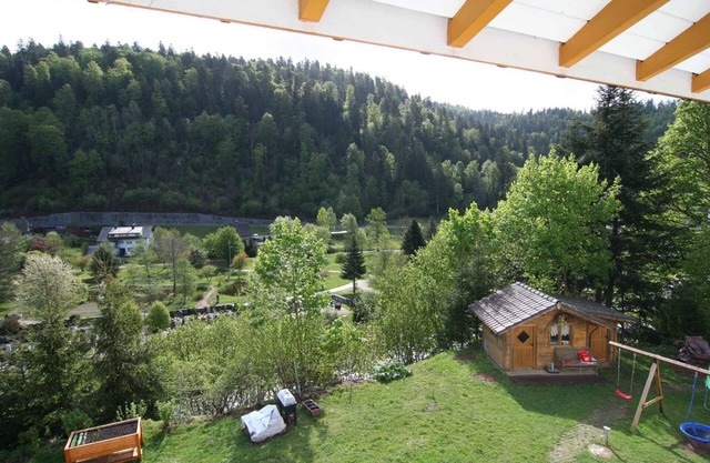 Studio with shared balcony