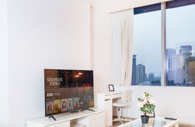 STUNNING 1 Bed Apartment/ 5 min to Downtown Dubai/ Modern & Cozy