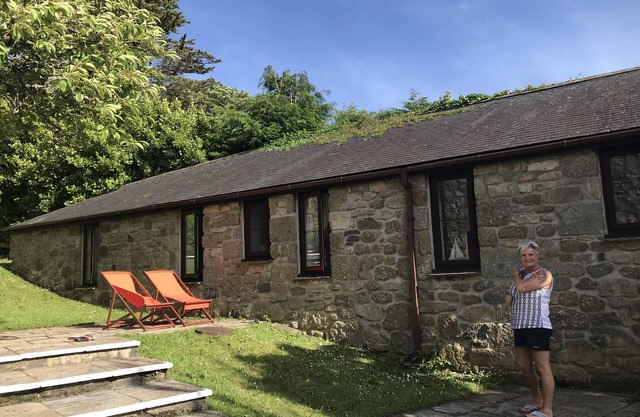 Stunning 2 Bedroom Stone Barn with 24" Open Plan Living Room/Kitchen/Dining