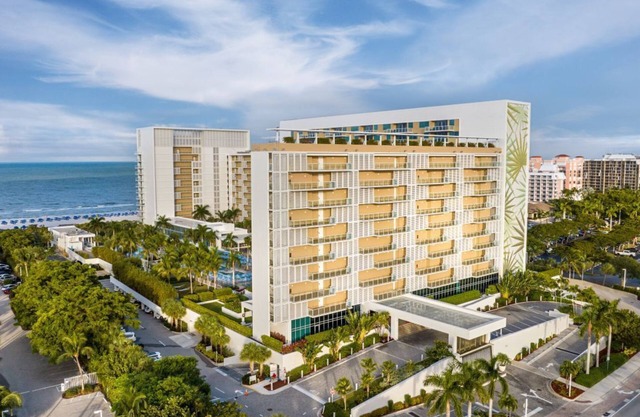 Stunning 2-bedroom Beachfront Resort on Marco Island, Florida