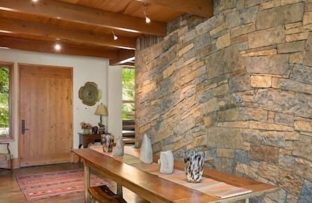 Stunning 5 Bedroom 7 bath home in Aspen!