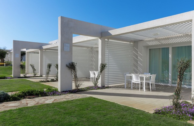 Stunning Capo Falcone Charming Apartments no9821