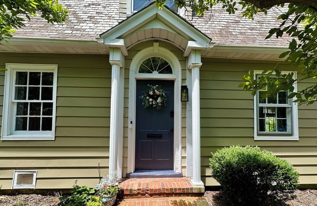 Stunning Cottage in Historic Village