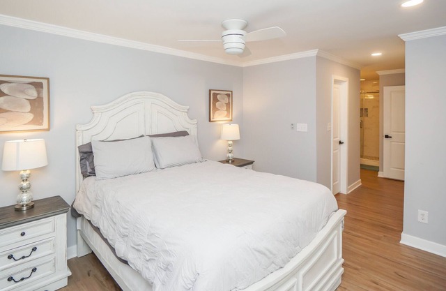 Stunning Furnished One Bedroom - available for short