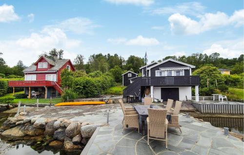Stunning Home In Førde I Hordaland