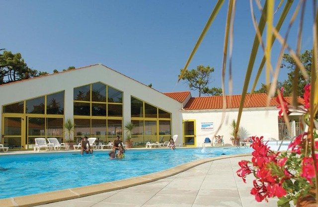 Stunning home in St Hilaire de Riez with 2 Bedrooms, WiFi and Outdoor swimming pool