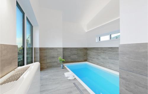 Stunning Home In Lembruchdümmer See