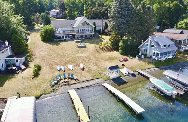 Stunning Keuka Lake House! Kayak, SUP, fish, swim, campfires