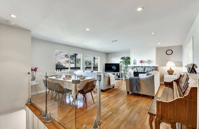 Stunning Ocean Mountain View Near SF+Beach 3 Suite