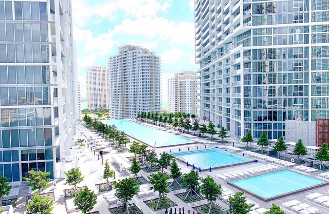 Stunning Ocean Views + 5-Star Amenities @ Best Location!