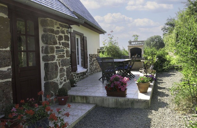 Stunning private villa for 4 people with WIFI, TV, terrace, pets allowed and parking