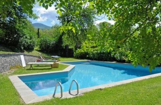 Stunning private villa for 2 people with pool, WIFI, TV, balcony and panoramic view