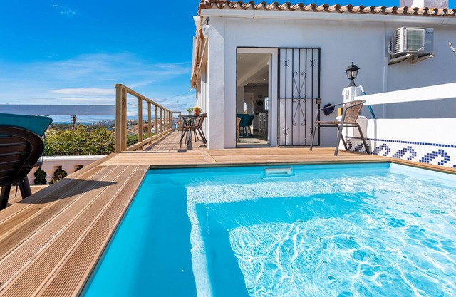 Stunning Private Pool Villa in El Faro by Costarentals - Ref 05