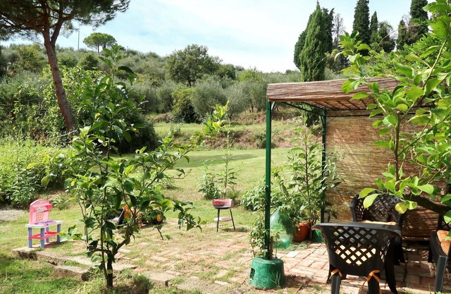Stunning private villa for 11 people with WIFI, TV, balcony and pets allowed