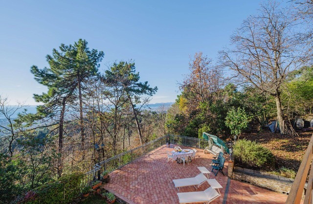 Stunning private villa for 4 people with WIFI, TV and terrace