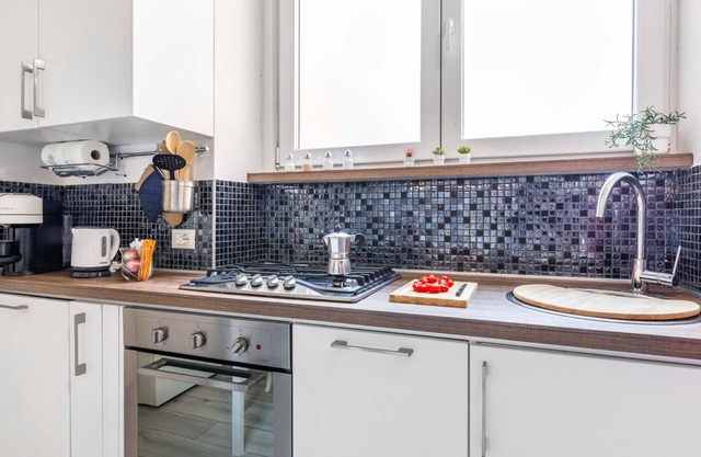 Stunning private villa for 4 guests with A/C, WIFI, TV and pets allowed