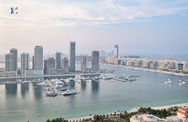 Stunning Sea View 2BR with Sofabed | Nr JBR Beach and Tram - HEI