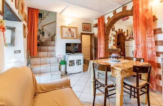 Stunning villa for 4 guests with terrace