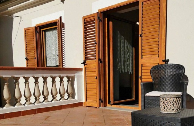Stunning villa for 4 guests with TV, terrace and panoramic view