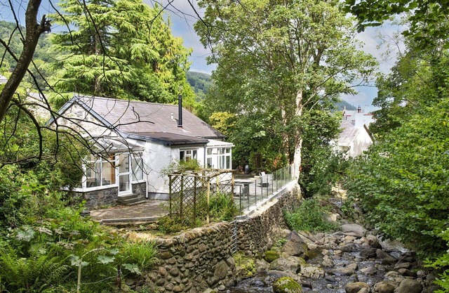 Stunning villa for 5 guests with WIFI and pets allowed