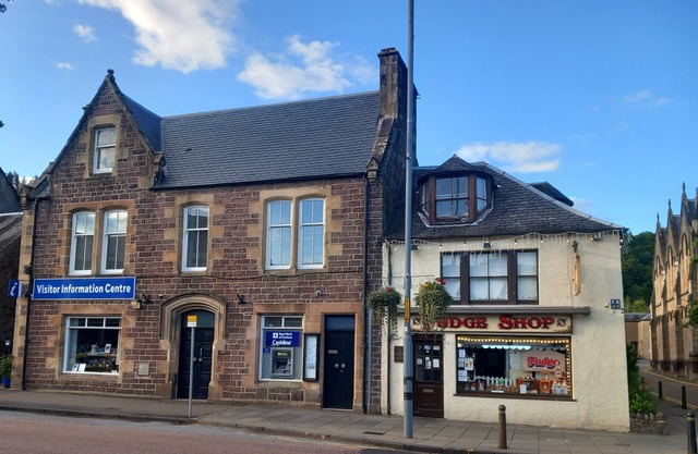 Stunning Village Centre Holiday Home