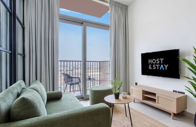 Stylish 1BR Apt In Collective 2