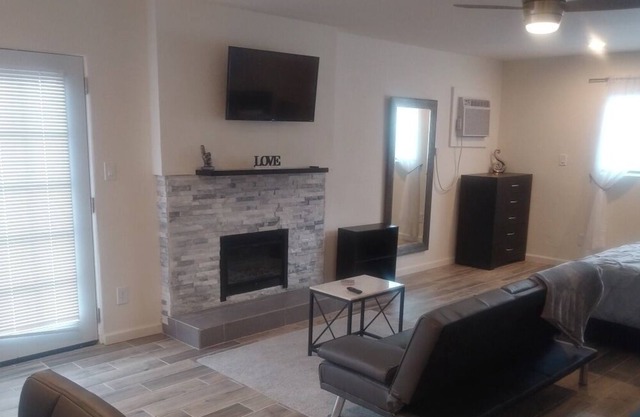 Stylish And Contemporary "Casa Particular" Unit Ready For Your Enjoyment