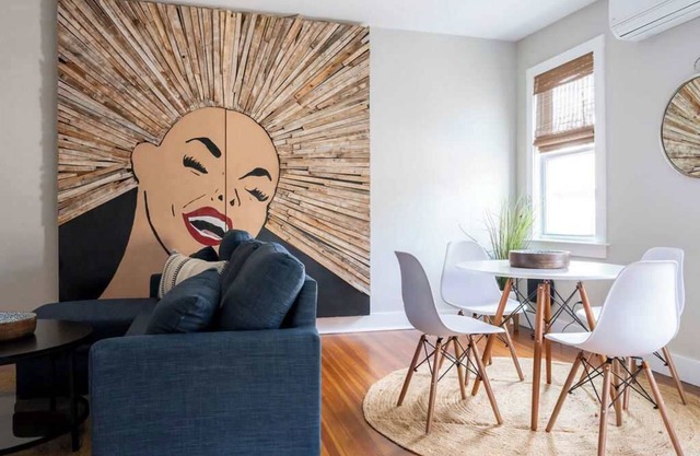 Stylish Broadway Stay Near Shops & Waterfront