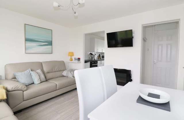 Stylish Chalet Complex 5 min stroll to Scratby Beach/convenient for the Broads