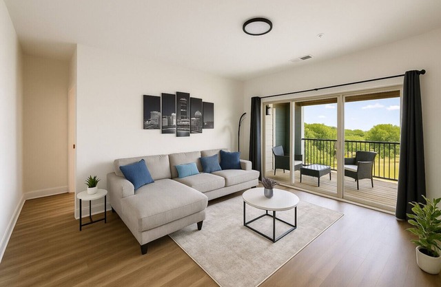 Stylish Condo | 3 Bedroom + Pool Table