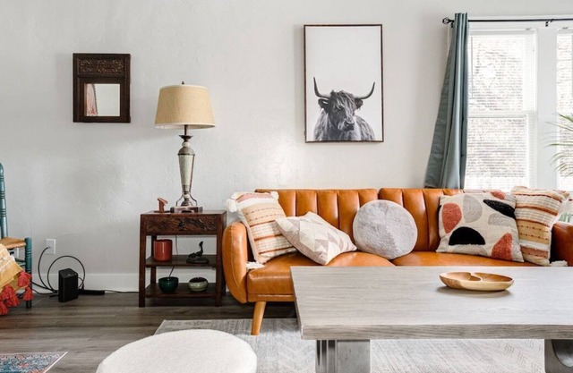Stylish Designed House vs 2 bed room