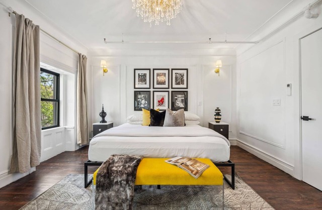 Stylish Group Retreat –Sleeps 16