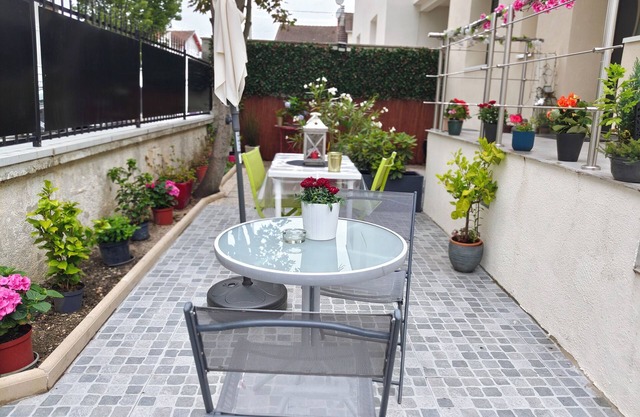 Stylish house near Paris 8 University