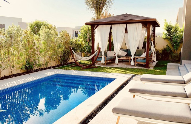 Stylish Luxurious 4+1 bedroom Villa