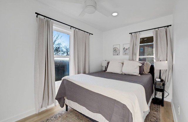 Stylish Nashville Getaway with Free Parking