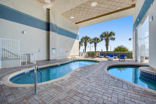 Stylish Oceanview Getaway Modern 1BR at Carolinian Resort"