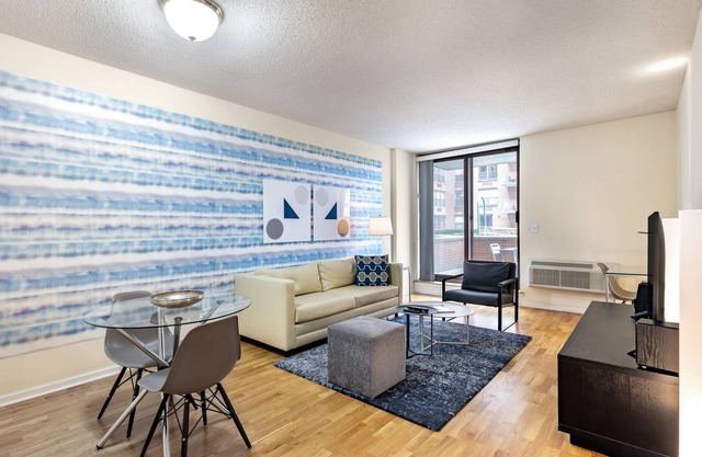 Stylish One Bedroom Apartment in Hoboken