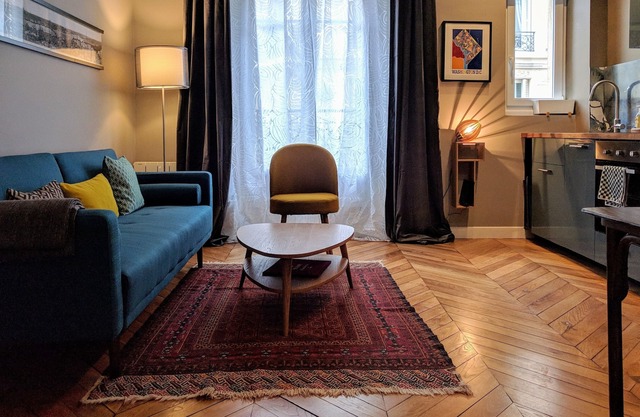 Stylish Parisian Bubble - 1 bedroom apt @Village Jourdain / Pyrénées