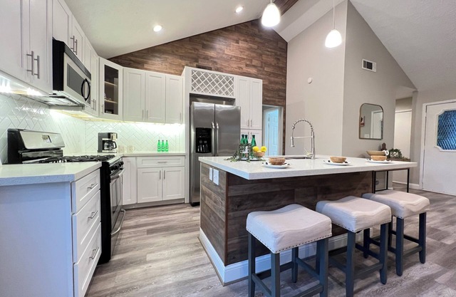 Stylish Space near Katy Asian Town for LONG TERM